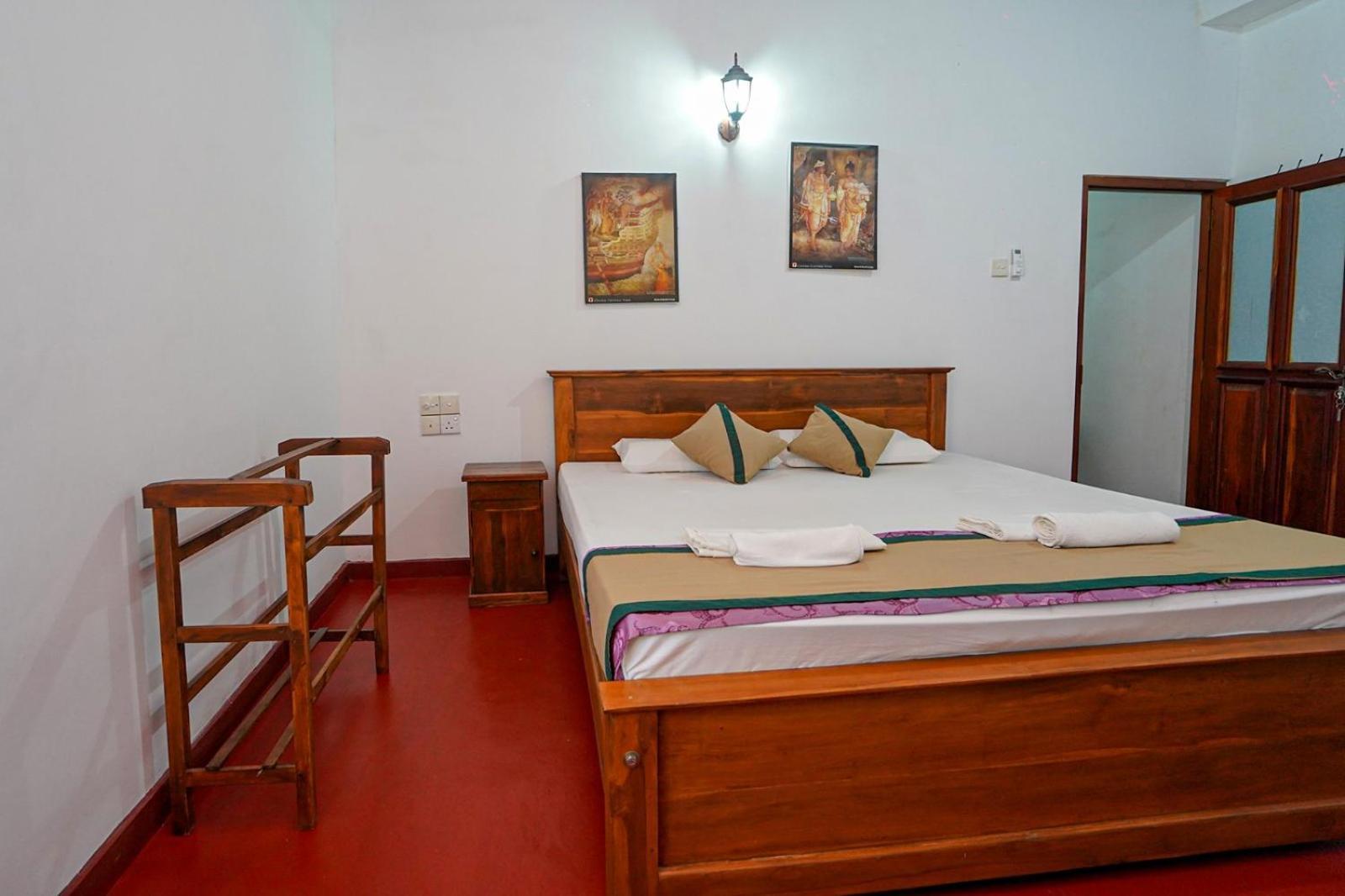 4Ty Two Homestay Гале Екстериор снимка